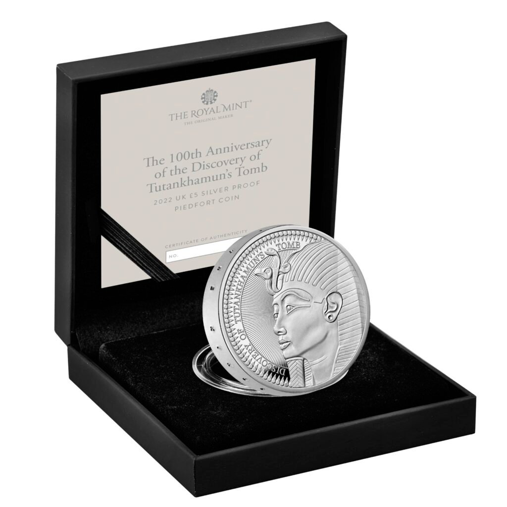 2022 Discovery of Tutankhamun Tomb £5 Silver Proof Piedfort - CrawleyCoins