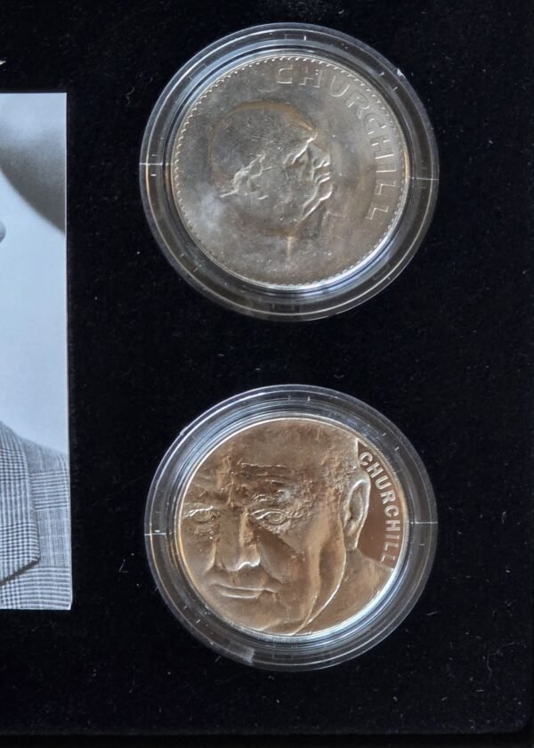 2015 Sir Winston Churchill UK £5 BU with 1965 Crown Mint Set - Image 3