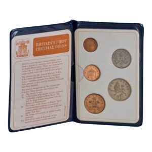 1971 Britain's First Decimal Coin Set in Blue Wallet